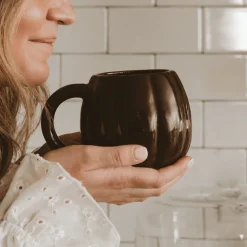 Brown Pumpkin 19 oz Mug