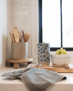 Earthen Crock - Sweet Water Decor