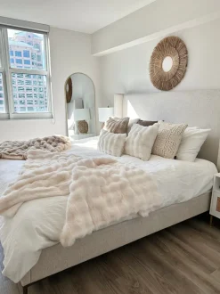 Erie Lumbar Pillow Cover