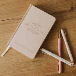 MOM'S one LINE a DAY